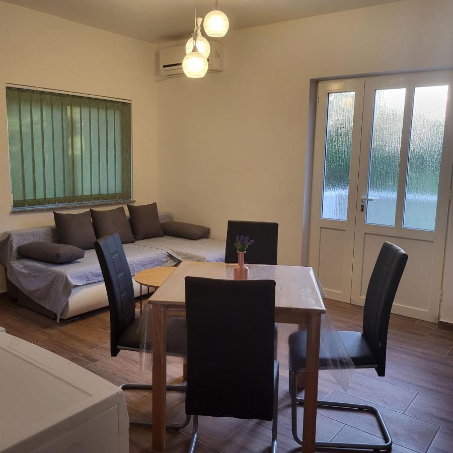 Apartman Padova Banjol Екстериор снимка